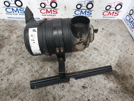 Donaldson Air Filter Housing P77-5302, P77-2580, Pg08-2503 - Air filter for Farm tractor: picture 1 Donaldson Air Filter Housing P77-5302, P77-2580, Pg08-2503 - Air filter for Farm tractor: picture 1