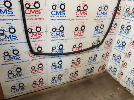 Ford 10, 30, 100, 200, 600, 1000 Super Q Cab Rear Windows Seal E7nn9442082ca - Window and parts for Car: picture 4 Ford 10, 30, 100, 200, 600, 1000 Super Q Cab Rear Windows Seal E7nn9442082ca - Window and parts for Car: picture 4