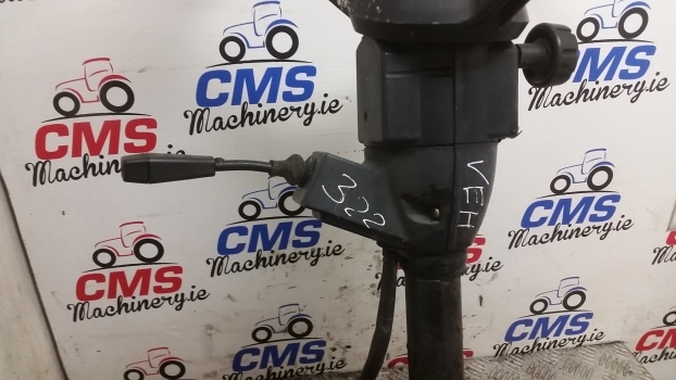 Ford 3230, 3430, 3930, 5130, 4830, 4630 Steering Column E8nn3c529da, 83982650 - Steering column for Farm tractor: picture 2 Ford 3230, 3430, 3930, 5130, 4830, 4630 Steering Column E8nn3c529da, 83982650 - Steering column for Farm tractor: picture 2