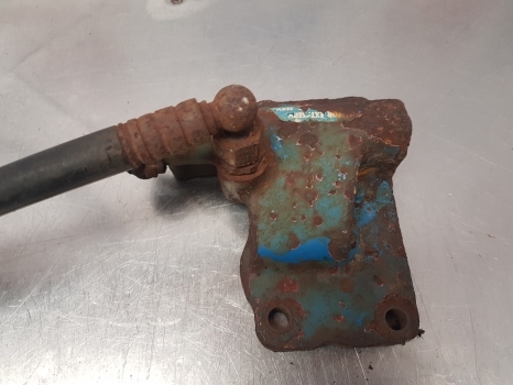 Ford 4600, 2000, 5000, 30 Series 4610 Hydraulic Selector Valve Assy E0nnd960ba - Hydraulic valve for Farm tractor: picture 3 Ford 4600, 2000, 5000, 30 Series 4610 Hydraulic Selector Valve Assy E0nnd960ba - Hydraulic valve for Farm tractor: picture 3