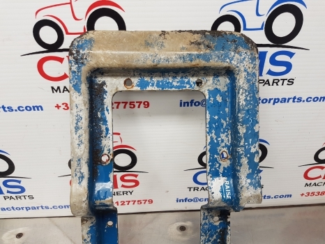 Ford 4610, 10, 600 Series, Cab Interior Boot Panel D5nn94100n39b - Cab and interior: picture 4 Ford 4610, 10, 600 Series, Cab Interior Boot Panel D5nn94100n39b - Cab and interior: picture 4