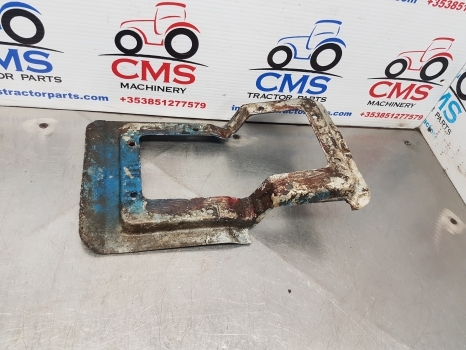 Ford 4610, 10, 600 Series, Cab Interior Boot Panel D5nn94100n39b - Cab and interior: picture 5 Ford 4610, 10, 600 Series, Cab Interior Boot Panel D5nn94100n39b - Cab and interior: picture 5