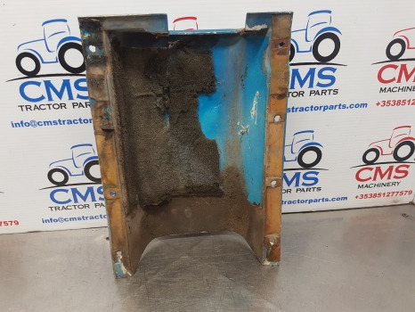 Ford 4610, 6610, 7710, 5610, 7410 Series Cab Steering Column Panel 83931786 - Cab and interior: picture 5 Ford 4610, 6610, 7710, 5610, 7410 Series Cab Steering Column Panel 83931786 - Cab and interior: picture 5
