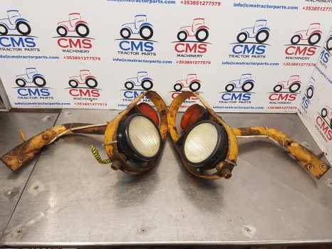 Ford 550, 555, 655 Working Lighs Assembly 83930993, E1nn13n083bc12z - Lights/ Lighting for Backhoe loader: picture 1 Ford 550, 555, 655 Working Lighs Assembly 83930993, E1nn13n083bc12z - Lights/ Lighting for Backhoe loader: picture 1