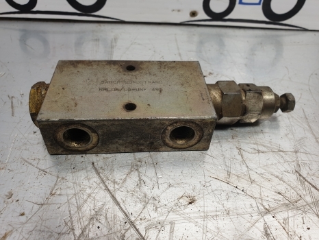 Ford 555 Hydraulic Check Valve 81873170 , Sauer-sundstrand Rpl06/c5-unf 495 - Hydraulic valve for Farm tractor: picture 3 Ford 555 Hydraulic Check Valve 81873170 , Sauer-sundstrand Rpl06/c5-unf 495 - Hydraulic valve for Farm tractor: picture 3