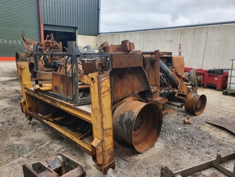 Ford 655c Engine, Front, Rear Axle, Backhoe, Transmission, Hydraulic Parts - Backhoe loader: picture 5 Ford 655c Engine, Front, Rear Axle, Backhoe, Transmission, Hydraulic Parts - Backhoe loader: picture 5