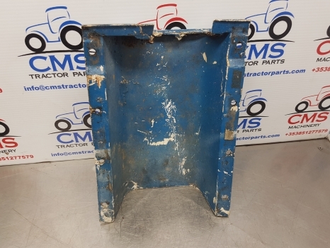 Ford 6610, 7710, 5610, 7410 Series Cab Steering Column Panel 83931786 - Cab and interior for Farm tractor: picture 3 Ford 6610, 7710, 5610, 7410 Series Cab Steering Column Panel 83931786 - Cab and interior for Farm tractor: picture 3
