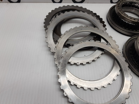 Ford New Holland 40 Series,ts,8240 Transmission Clutch Plate, Friction Disc Kit - Clutch disc for Farm tractor: picture 2 Ford New Holland 40 Series,ts,8240 Transmission Clutch Plate, Friction Disc Kit - Clutch disc for Farm tractor: picture 2