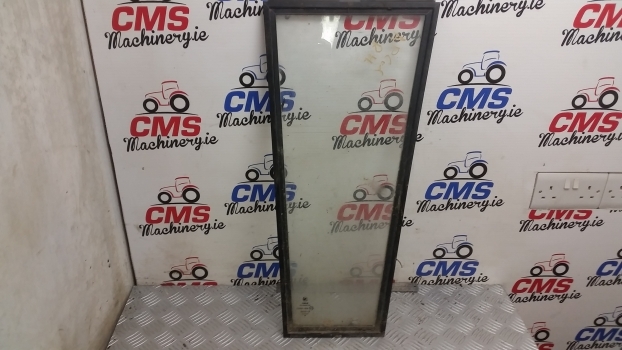 Ford New Holland Cab Low Panel Glass With Frame Rh 83931985 E2nn94000r68aa - Window and parts for Farm tractor: picture 1 Ford New Holland Cab Low Panel Glass With Frame Rh 83931985 E2nn94000r68aa - Window and parts for Farm tractor: picture 1