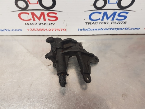 Hyundai Robex R140lc-9a, R160lc-9a Support Bracket - Engine and parts: picture 1 Hyundai Robex R140lc-9a, R160lc-9a Support Bracket - Engine and parts: picture 1