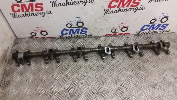 John Deere 30, 40, 50, 6000, 3040 Rocker Arm Shaft Assembly Dd12121, Re31973 - Engine and parts for Farm tractor: picture 2 John Deere 30, 40, 50, 6000, 3040 Rocker Arm Shaft Assembly Dd12121, Re31973 - Engine and parts for Farm tractor: picture 2