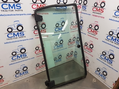 John Deere 6115m, 6130, 6030, 7030, 6m Series Back Window Glass Rhs L213353 - Window and parts for Farm tractor: picture 2 John Deere 6115m, 6130, 6030, 7030, 6m Series Back Window Glass Rhs L213353 - Window and parts for Farm tractor: picture 2