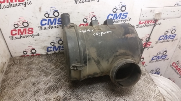 Landini Mythos Series 110, 115 Engine Air Filter Housing 3670486m92 - Air filter for Farm tractor: picture 3 Landini Mythos Series 110, 115 Engine Air Filter Housing 3670486m92 - Air filter for Farm tractor: picture 3
