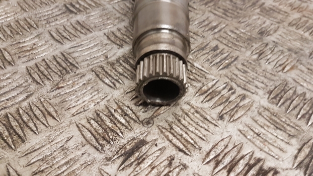 Landini Mythos Series 115 Transmission Shaft 3651466m2 - Transmission for Farm tractor: picture 5 Landini Mythos Series 115 Transmission Shaft 3651466m2 - Transmission for Farm tractor: picture 5