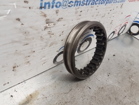 Landini Vision 90, 95, 100, 105 Transmission Gear Sleeve 3534374m92 - Transmission for Farm tractor: picture 2 Landini Vision 90, 95, 100, 105 Transmission Gear Sleeve 3534374m92 - Transmission for Farm tractor: picture 2