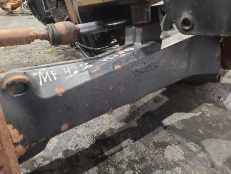 Massey Ferguson 4255 Front Axle Housing Beam Ag105cdl, 3764037r2, 3764036m91 - Front axle: picture 2 Massey Ferguson 4255 Front Axle Housing Beam Ag105cdl, 3764037r2, 3764036m91 - Front axle: picture 2