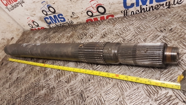 Massey Ferguson 50 Hx Rear Axle Drive Shaft. Please Check The Photos. - Drive shaft for Backhoe loader: picture 3 Massey Ferguson 50 Hx Rear Axle Drive Shaft. Please Check The Photos. - Drive shaft for Backhoe loader: picture 3