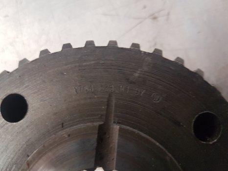 Massey Ferguson 50b, 60, 40b, 50a Mf 40 Transmission Front Hub 1754523m1 - Transmission for Backhoe loader: picture 4 Massey Ferguson 50b, 60, 40b, 50a Mf 40 Transmission Front Hub 1754523m1 - Transmission for Backhoe loader: picture 4