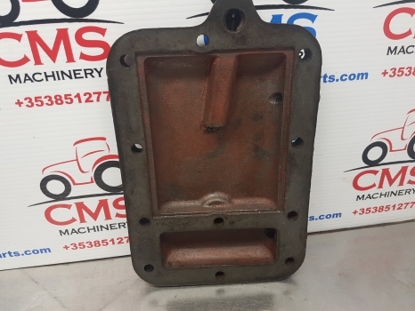 Massey Ferguson 50b , Mf50b Transmission Cover Rcf7103 - Transmission for Farm tractor: picture 4 Massey Ferguson 50b , Mf50b Transmission Cover Rcf7103 - Transmission for Farm tractor: picture 4