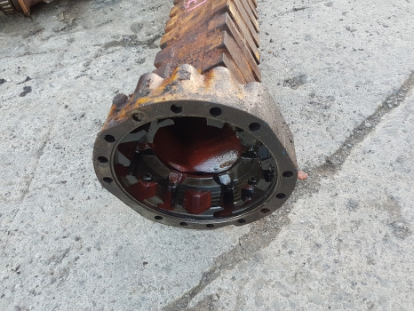 Matbro Clark-hurth 172/392, Front Axle Housing 73806050729, 738.06.050.729 - Front axle: picture 2 Matbro Clark-hurth 172/392, Front Axle Housing 73806050729, 738.06.050.729 - Front axle: picture 2