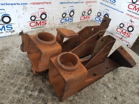 New Holland Case T7, Puma T7.225 Cab Suspension Bracket Support Lhs Rhs 84353071 - Cab suspension for Farm tractor: picture 4 New Holland Case T7, Puma T7.225 Cab Suspension Bracket Support Lhs Rhs 84353071 - Cab suspension for Farm tractor: picture 4