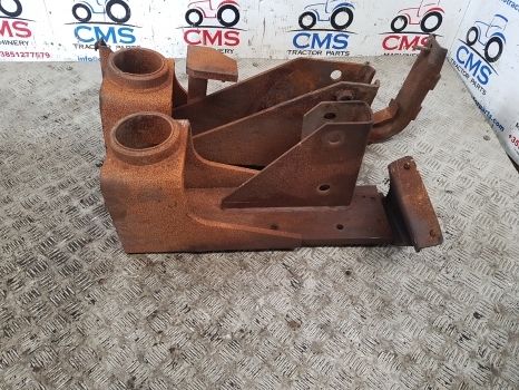 New Holland Case T7, Puma T7.225 Cab Suspension Bracket Support Lhs Rhs 84353071 - Cab suspension for Farm tractor: picture 5 New Holland Case T7, Puma T7.225 Cab Suspension Bracket Support Lhs Rhs 84353071 - Cab suspension for Farm tractor: picture 5