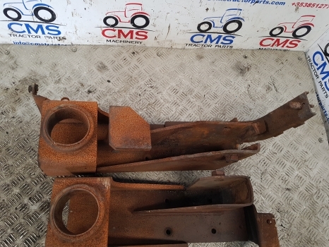 New Holland Case T7, Puma T7.225 Cab Suspension Bracket Support Lhs Rhs 84353071 - Cab suspension for Farm tractor: picture 3 New Holland Case T7, Puma T7.225 Cab Suspension Bracket Support Lhs Rhs 84353071 - Cab suspension for Farm tractor: picture 3