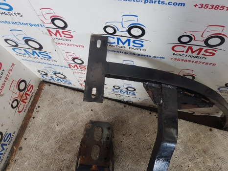 Fender New Holland Case Ts115a, Tsa Front Axle Mudguard Support Rhs 82027413, 82027348: picture 6