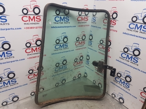New Holland T4, T5 T5.95 Cab Rear Curved Glass Lhs 84224147, 84224277, 81871681 - Window and parts for Farm tractor: picture 4 New Holland T4, T5 T5.95 Cab Rear Curved Glass Lhs 84224147, 84224277, 81871681 - Window and parts for Farm tractor: picture 4