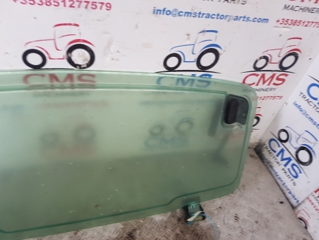 New Holland T5.95, T5.85, T5.115, T4.95, T4.115 Cab Roof Window Assy 47693977 - Window and parts for Farm tractor: picture 4 New Holland T5.95, T5.85, T5.115, T4.95, T4.115 Cab Roof Window Assy 47693977 - Window and parts for Farm tractor: picture 4