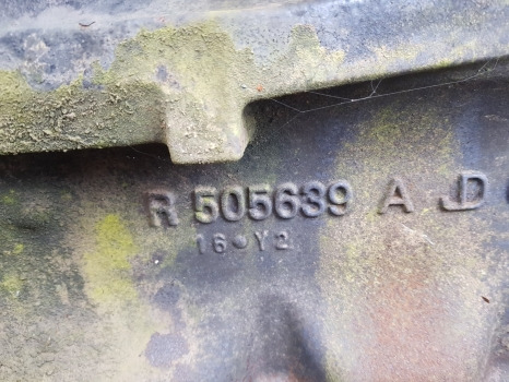 Renault Claas Ares Engine Block, Cylinder Head, Crankshaft Nut R505639, Jd6068vl - Engine and parts: picture 2 Renault Claas Ares Engine Block, Cylinder Head, Crankshaft Nut R505639, Jd6068vl - Engine and parts: picture 2