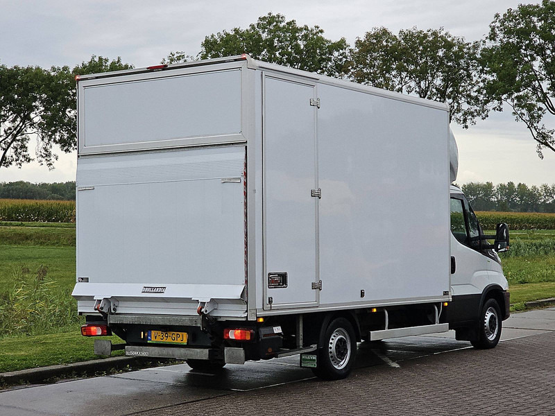 Iveco Daily 35S18 ac automaat EURO6 - Closed box van: picture 3 Iveco Daily 35S18 ac automaat EURO6 - Closed box van: picture 3