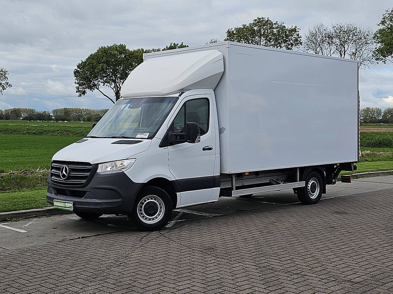 Mercedes-Benz Sprinter 314 Bakwagen Laadklep! - Closed box van: picture 2 Mercedes-Benz Sprinter 314 Bakwagen Laadklep! - Closed box van: picture 2