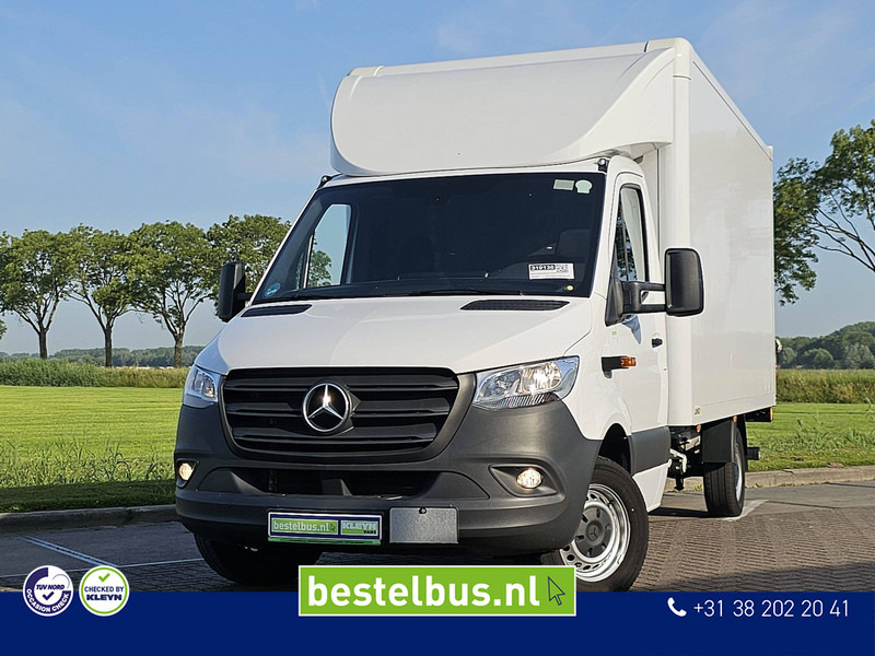Mercedes-Benz Sprinter 317 Bakwagen Laadklep! - Closed box van: picture 1 Mercedes-Benz Sprinter 317 Bakwagen Laadklep! - Closed box van: picture 1