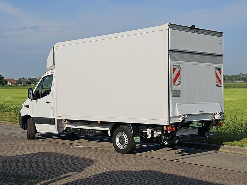 Mercedes-Benz Sprinter 317 Bakwagen Laadklep! - Closed box van: picture 5 Mercedes-Benz Sprinter 317 Bakwagen Laadklep! - Closed box van: picture 5