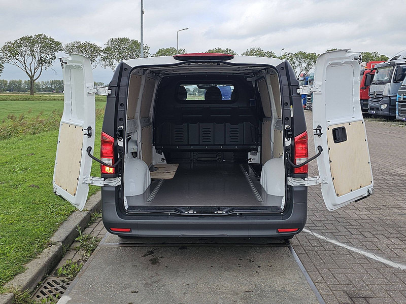 Small van Mercedes-Benz Vito 116 L3 XL Mbux Automaat!: picture 10