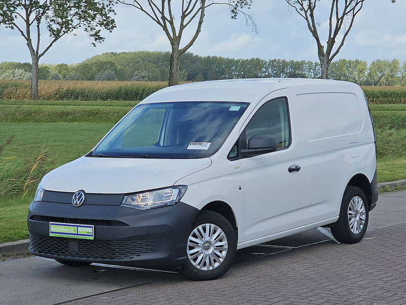 Volkswagen Caddy 2.0 L1 102PK Euro6 AC! - Closed box van: picture 2 Volkswagen Caddy 2.0 L1 102PK Euro6 AC! - Closed box van: picture 2