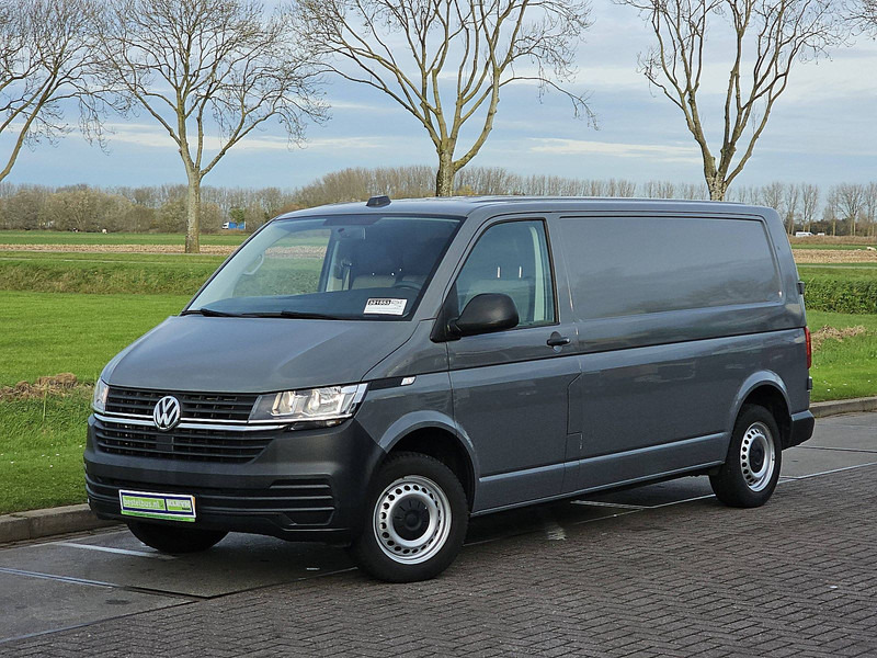 Volkswagen Transporter 2.0 TDI L2H1 Automaat - Small van: picture 2 Volkswagen Transporter 2.0 TDI L2H1 Automaat - Small van: picture 2