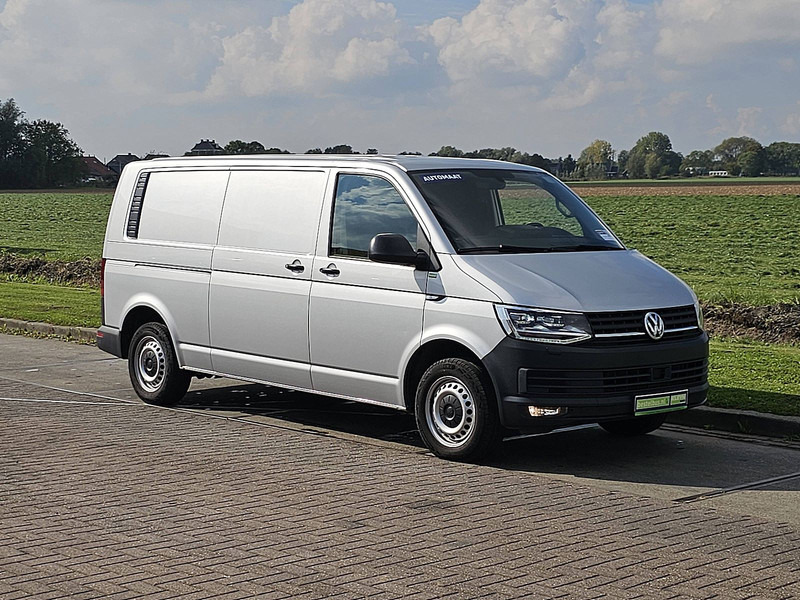 Volkswagen Transporter 2.0 TDI L2H1 Navi LED - Small van: picture 4 Volkswagen Transporter 2.0 TDI L2H1 Navi LED - Small van: picture 4