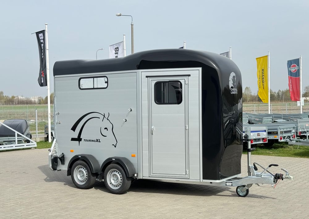 Cheval Liberte Touring Country XL przyczepa na dwa konie | duża siodlarnia | drzwi boczne | rampa przednia | 387×179 cm | ALUMINIOWA | Debon | dostawa | mocna i solidna | - Horse trailer: picture 1 Cheval Liberte Touring Country XL przyczepa na dwa konie | duża siodlarnia | drzwi boczne | rampa przednia | 387×179 cm | ALUMINIOWA | Debon | dostawa | mocna i solidna | - Horse trailer: picture 1