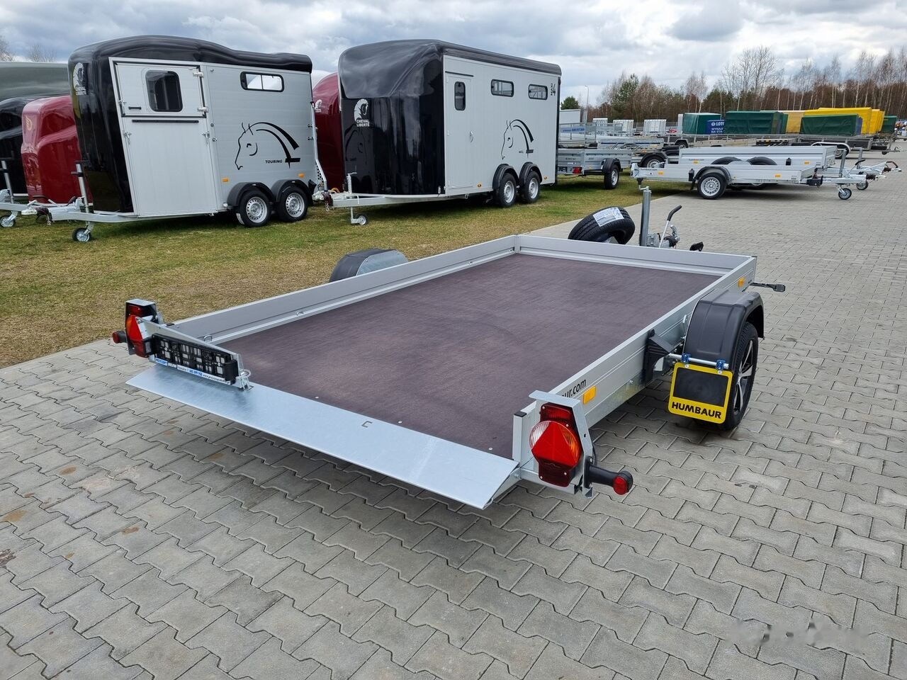 Humbaur HKT 183117 hydraulic hand pump - trailer for small cars - Autotransporter trailer: picture 4 Humbaur HKT 183117 hydraulic hand pump - trailer for small cars - Autotransporter trailer: picture 4