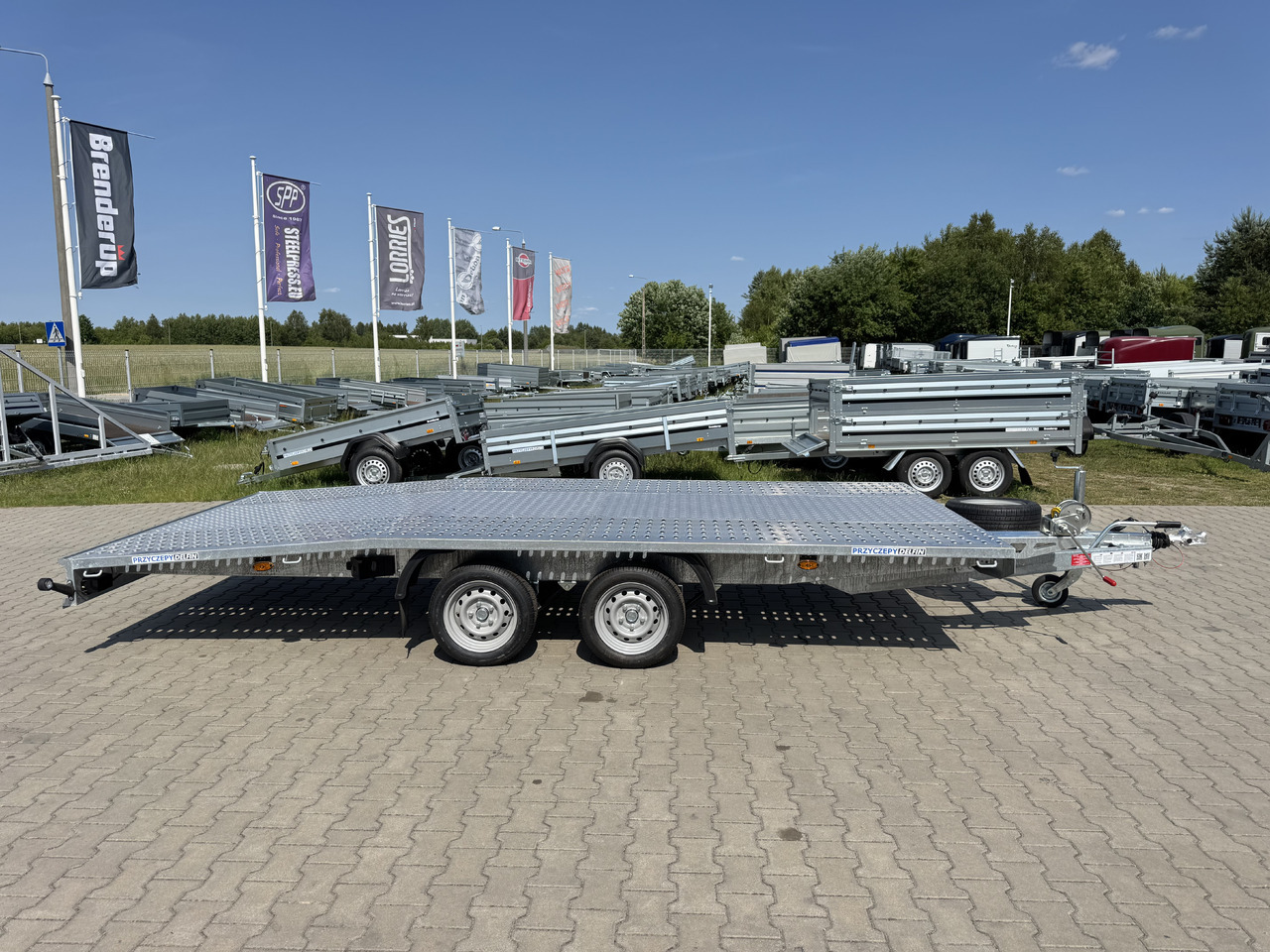 NIEWIADÓW Jupiter 4.5 - 450 x 210 cm / 2700 kg - Autotransporter trailer: picture 2 NIEWIADÓW Jupiter 4.5 - 450 x 210 cm / 2700 kg - Autotransporter trailer: picture 2