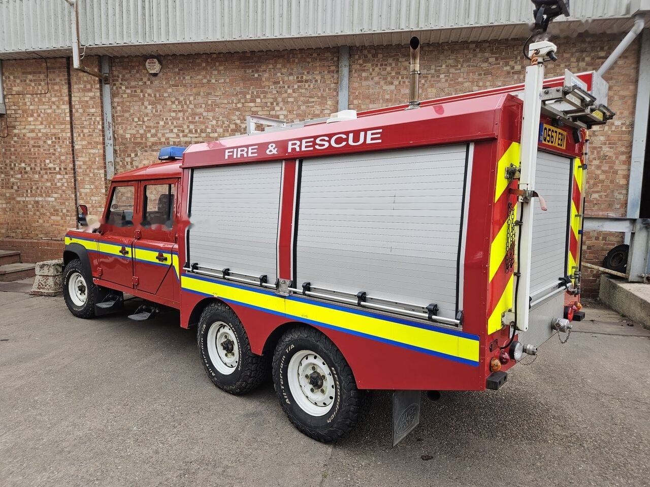 Land Rover 130 - Fire engine: picture 1 Land Rover 130 - Fire engine: picture 1