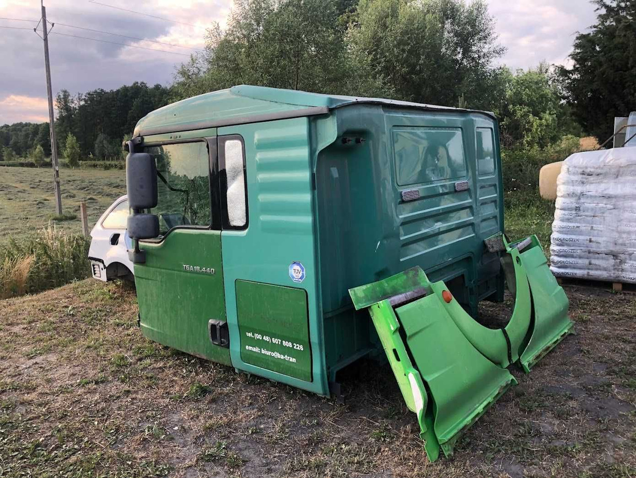 Kabina niska do MAN TGA , 2007 r - Cab for Truck: picture 1 Kabina niska do MAN TGA , 2007 r - Cab for Truck: picture 1