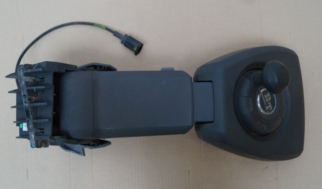 BT 227818 | Steering wheel complete for BT RR 1108 008831 - Hydraulic motor for Material handling equipment: picture 1 BT 227818 | Steering wheel complete for BT RR 1108 008831 - Hydraulic motor for Material handling equipment: picture 1