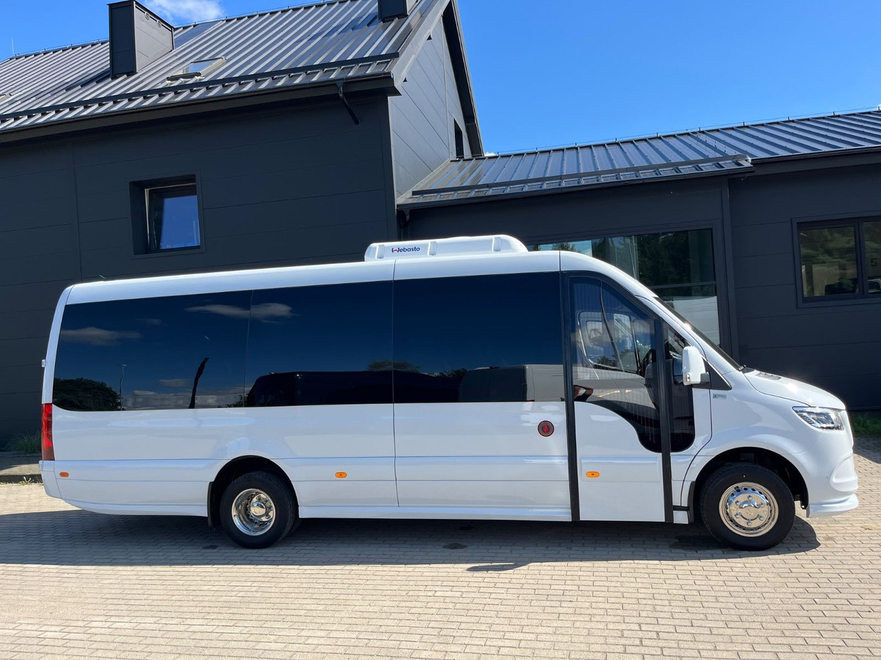 Mercedes-Benz Sprinter 519 TOURIST XL / 21 to 24 Seats / NEW! - Minibus, People carrier: picture 3 Mercedes-Benz Sprinter 519 TOURIST XL / 21 to 24 Seats / NEW! - Minibus, People carrier: picture 3