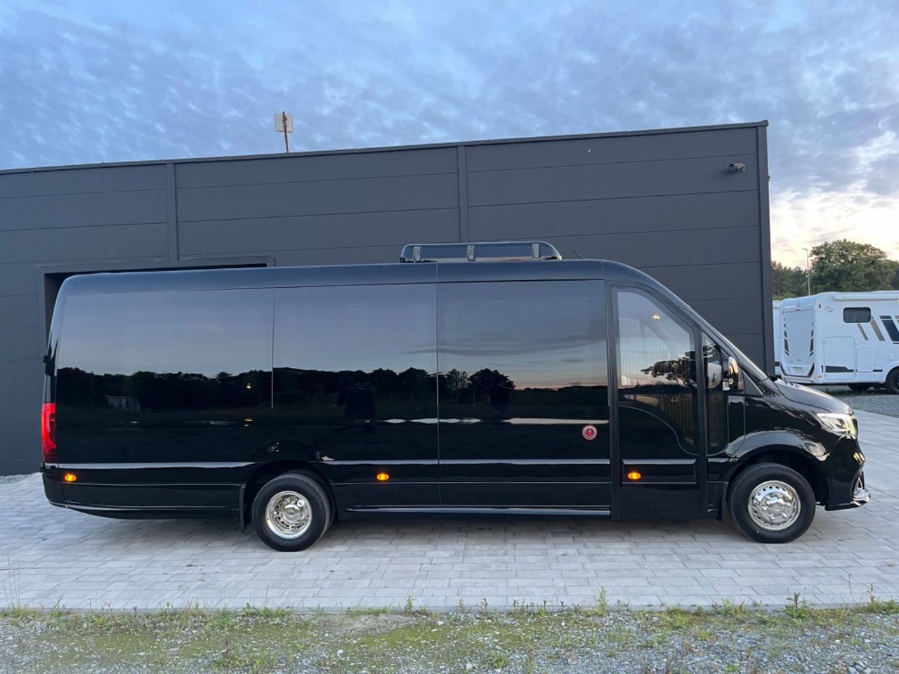 Mercedes-Benz Sprinter 519 XL /19+1+1/Luxury Bus /Coming Soon! Mercedes-Benz Sprinter 519 XL /19+1+1/Luxury /Panorama Windows - Minibus, People carrier: picture 4 Mercedes-Benz Sprinter 519 XL /19+1+1/Luxury Bus /Coming Soon! Mercedes-Benz Sprinter 519 XL /19+1+1/Luxury /Panorama Windows - Minibus, People carrier: picture 4