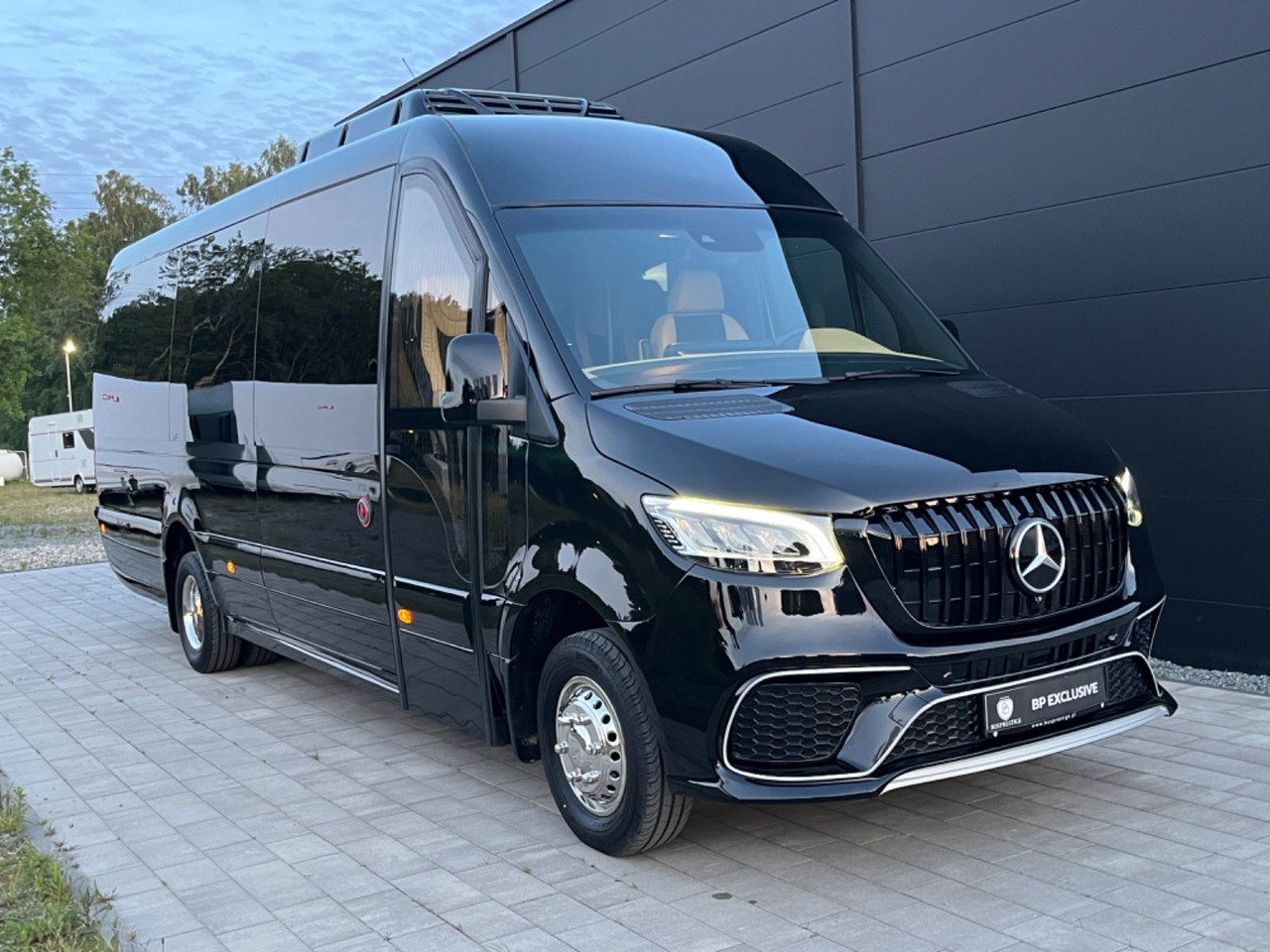Mercedes-Benz Sprinter 519 XL /19+1+1/Luxury Bus /Coming Soon! Mercedes-Benz Sprinter 519 XL /19+1+1/Luxury /Panorama Windows - Minibus, People carrier: picture 2 Mercedes-Benz Sprinter 519 XL /19+1+1/Luxury Bus /Coming Soon! Mercedes-Benz Sprinter 519 XL /19+1+1/Luxury /Panorama Windows - Minibus, People carrier: picture 2