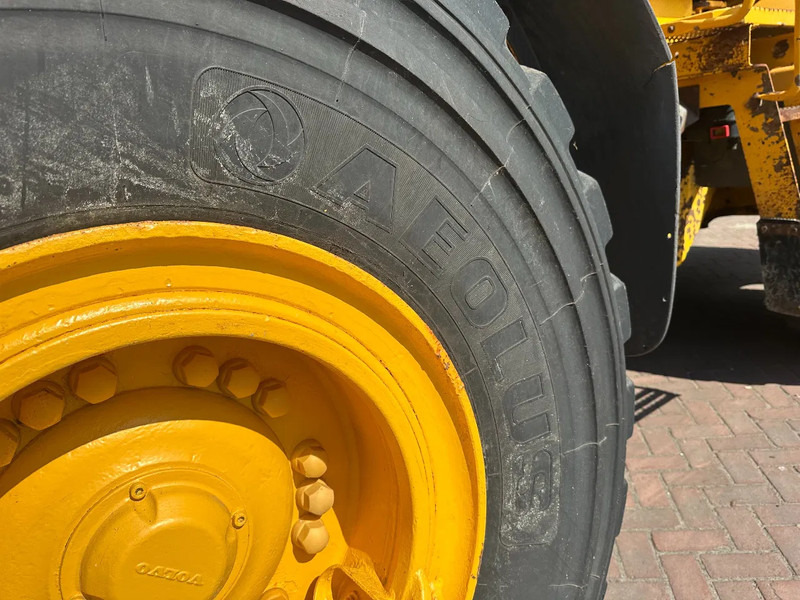 Wheel loader Volvo L120 F: picture 15