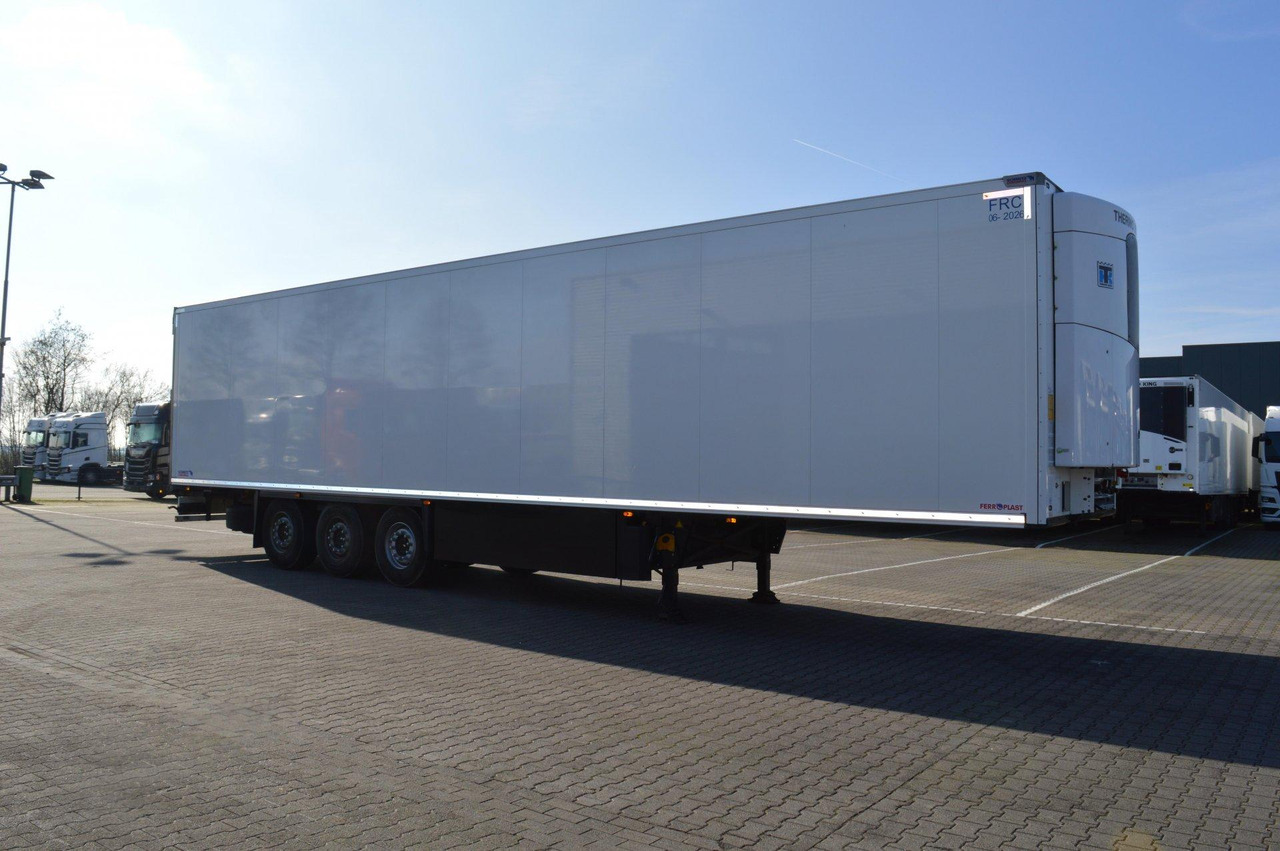 Schmitz Cargobull SKO FP 60 ThermoKing SLXi 300 - Refrigerated semi-trailer: picture 2 Schmitz Cargobull SKO FP 60 ThermoKing SLXi 300 - Refrigerated semi-trailer: picture 2